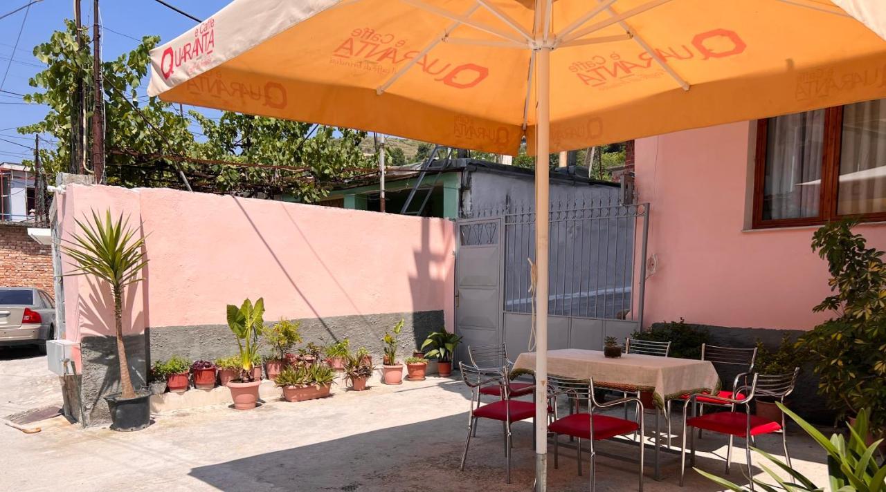 Villa Ensalv Berat - Apartment - Room - Penthouse المظهر الخارجي الصورة