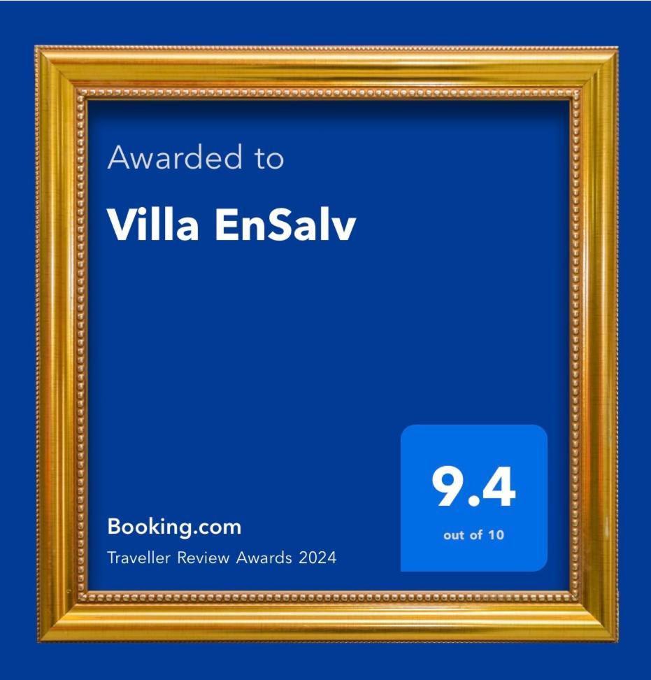 Villa Ensalv Berat - Apartment - Room - Penthouse المظهر الخارجي الصورة